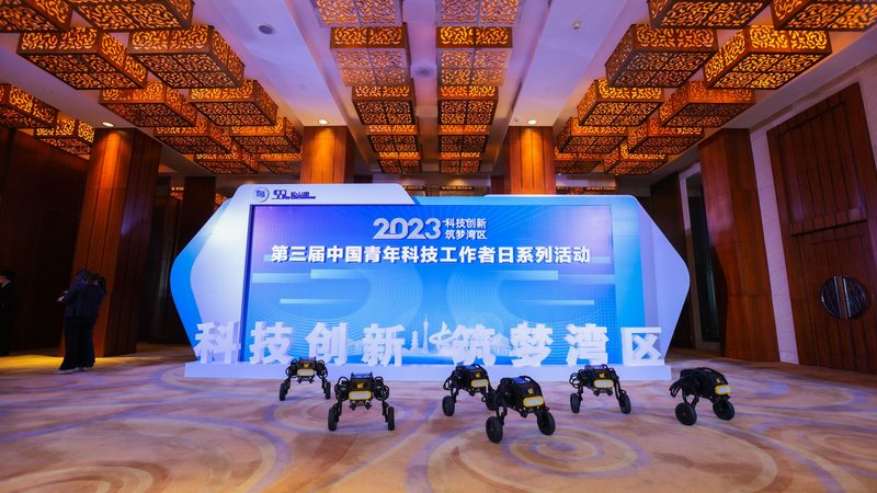 企业RPA自动化培训课程：构建智能工作流的基石**
